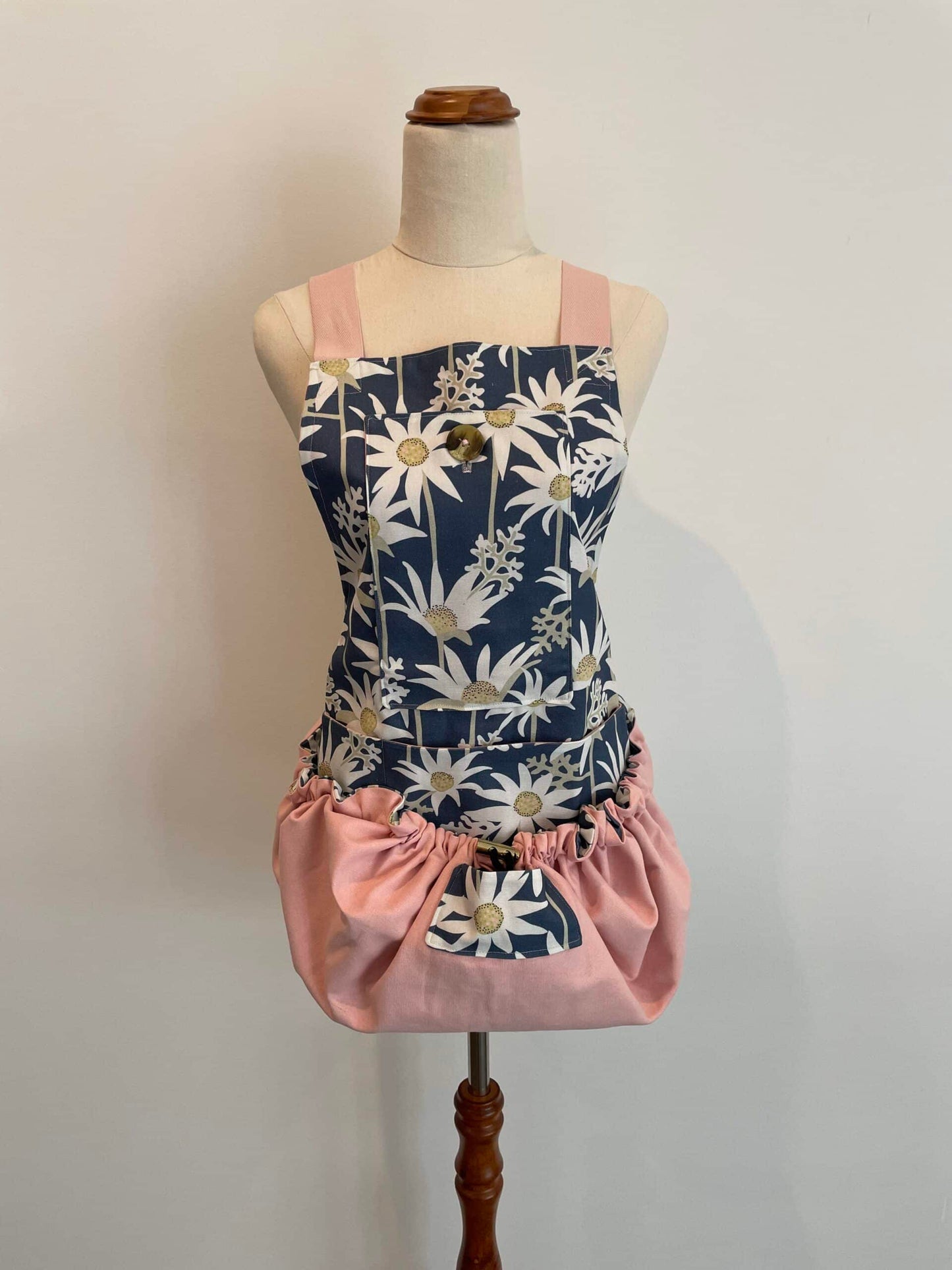 Harvest Apron Flannel Flower, Garden Apron