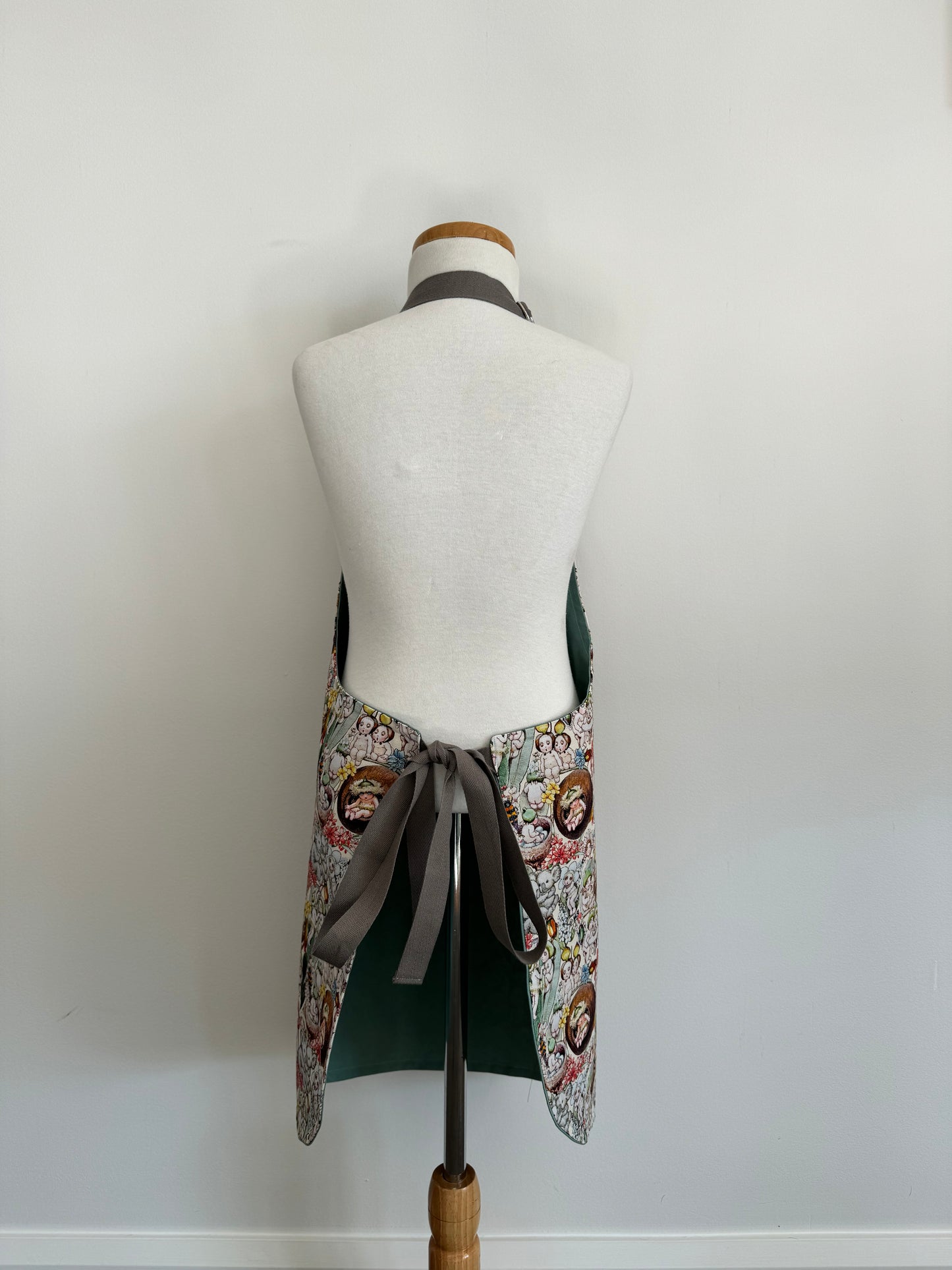 Green Gumnut Kids Apron