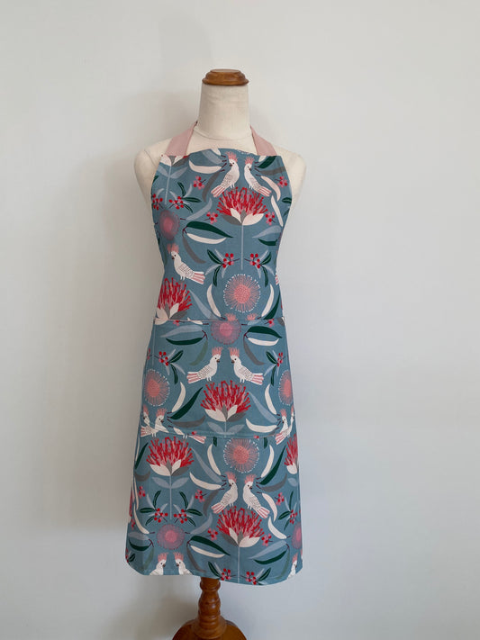 Kitchen Apron White Cockatoo