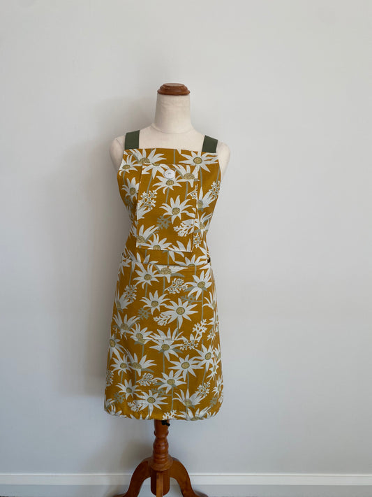 Harvest Apron Yellow Flannel Flower , Garden Apron