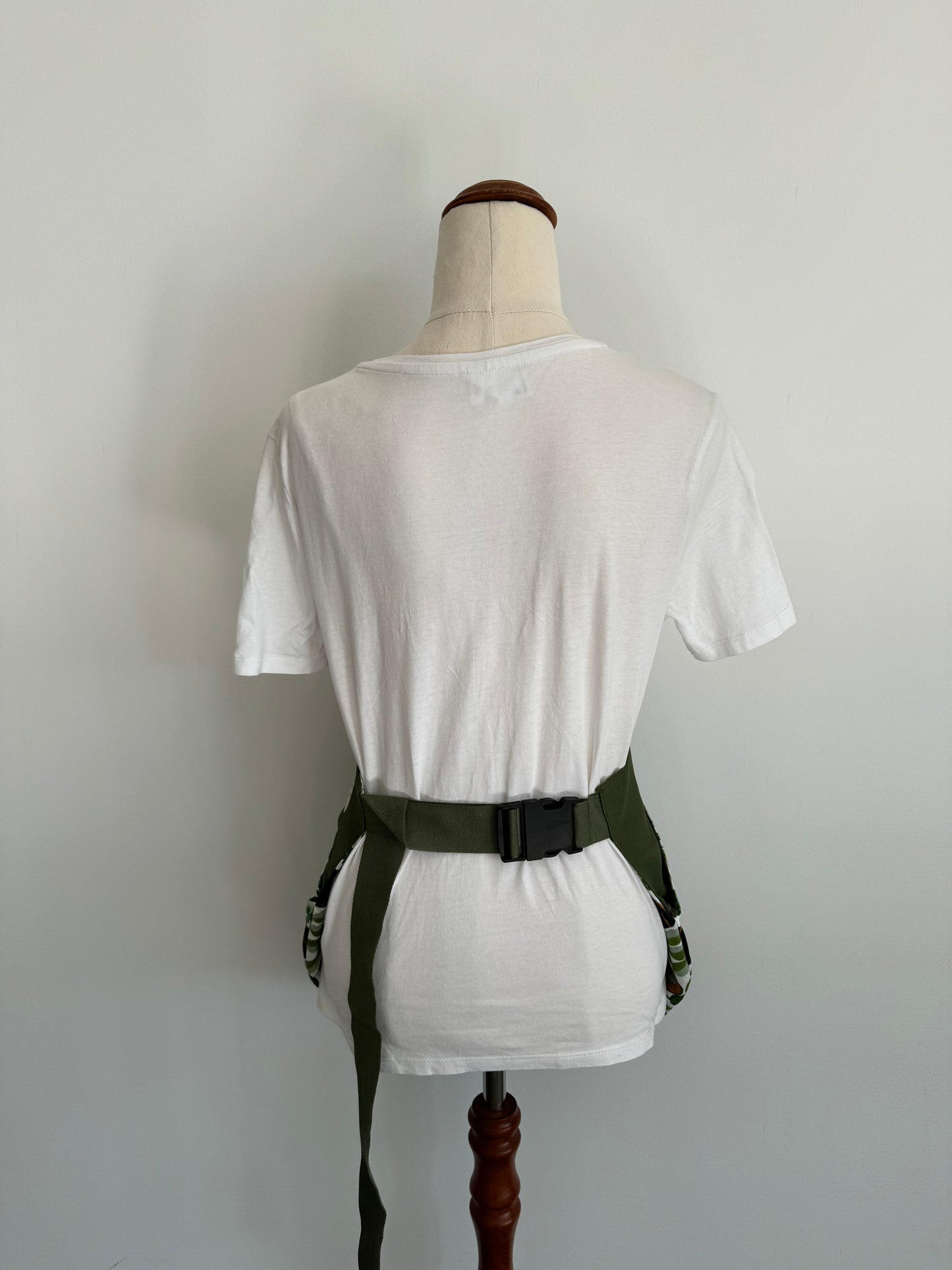 Green Banksia Peg Apron