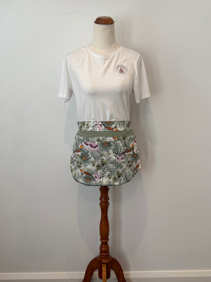 Zebra Finch Gardeners